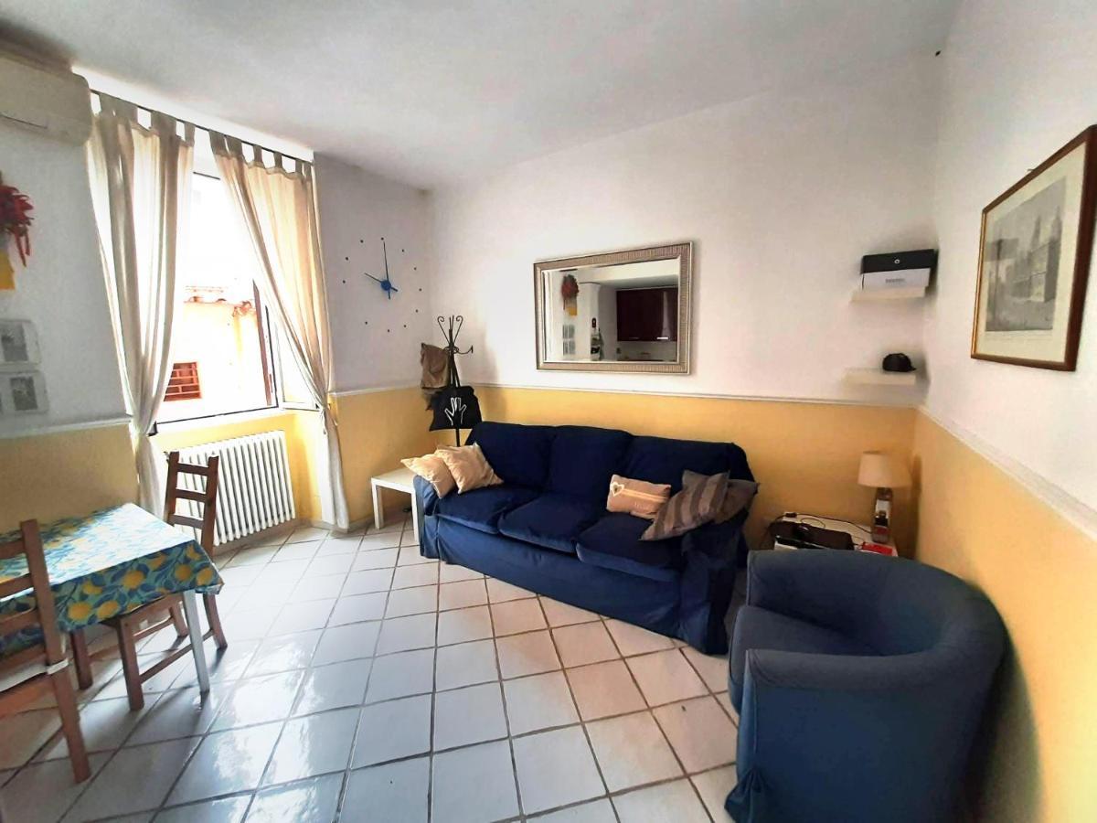 רומא Piacevole Appartamento Nel Cuore Di Trastevere מראה חיצוני תמונה