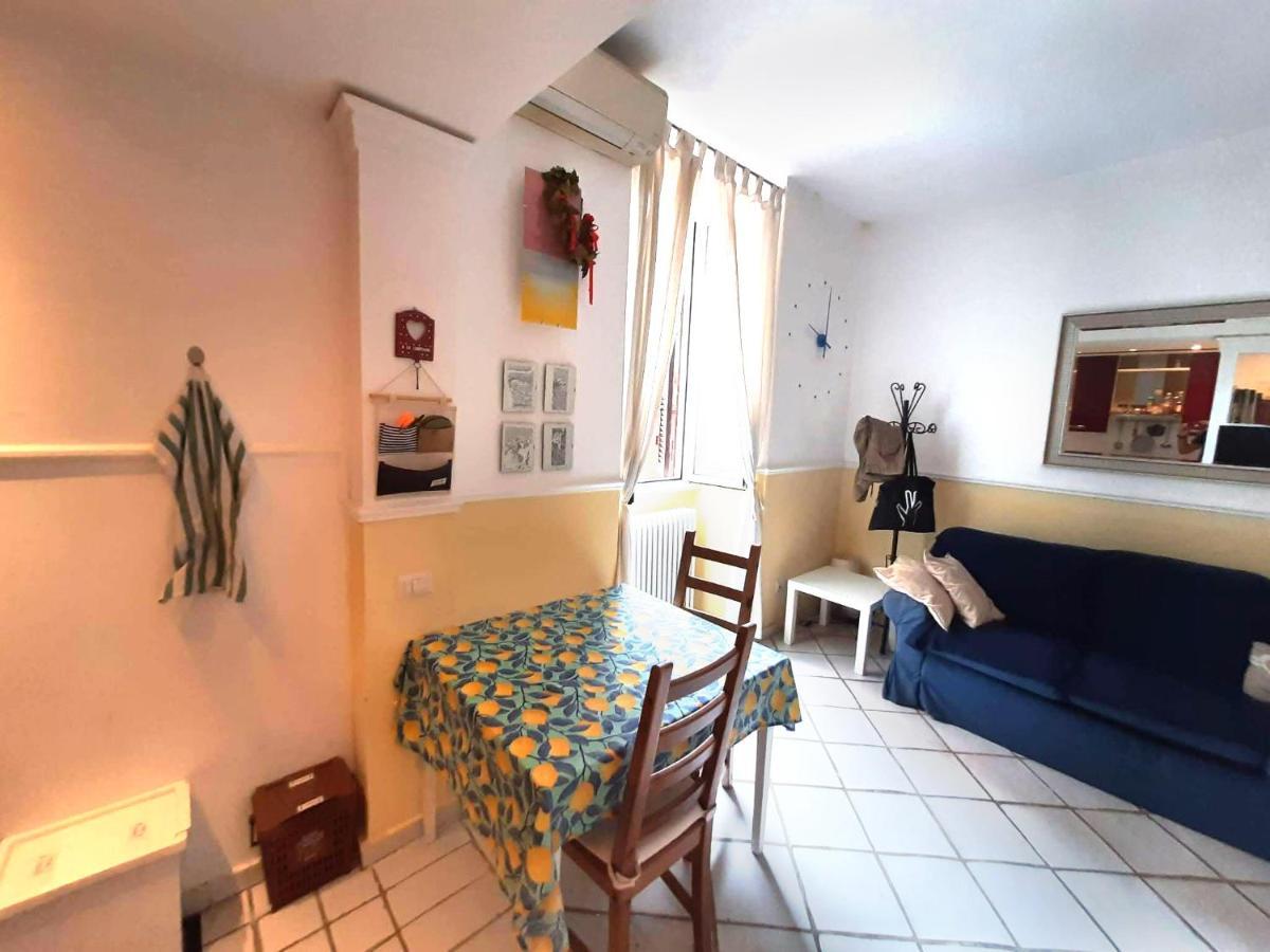 רומא Piacevole Appartamento Nel Cuore Di Trastevere מראה חיצוני תמונה