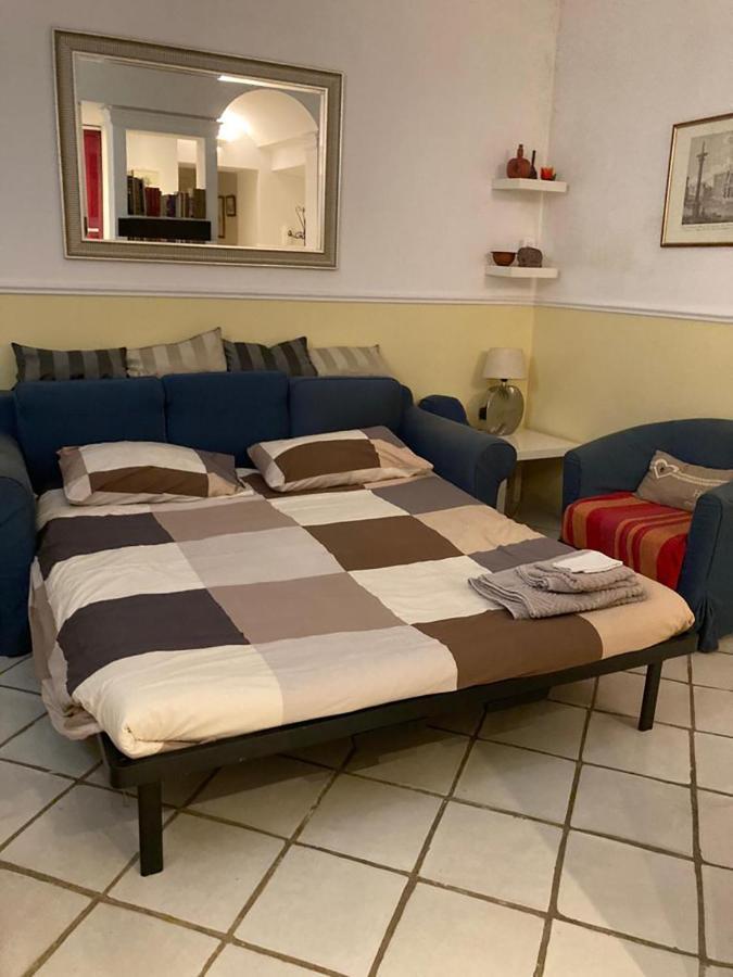 רומא Piacevole Appartamento Nel Cuore Di Trastevere מראה חיצוני תמונה